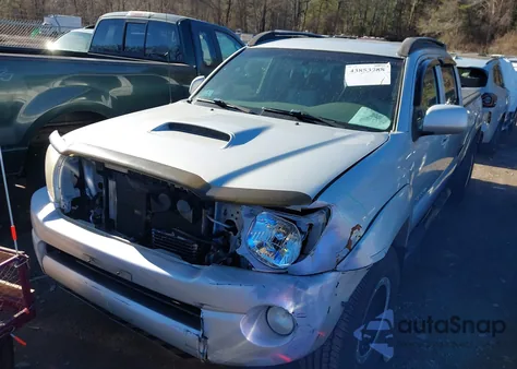 2010 Toyota Tacoma Base V6 z USA, uszkodzony, nr VIN 3TMMU4FN0AM019887